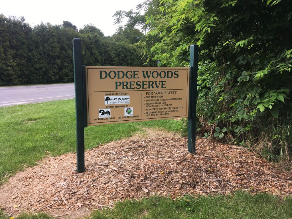 Trail Entrance - Dodge Woods Preserve